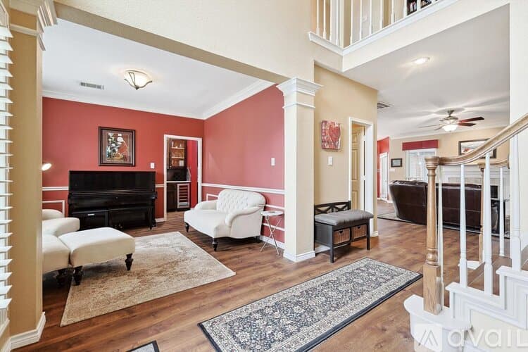 Flower Mound House: 2005 Glory Creek Cir