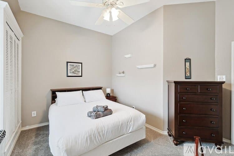 Flower Mound House: 2005 Glory Creek Cir