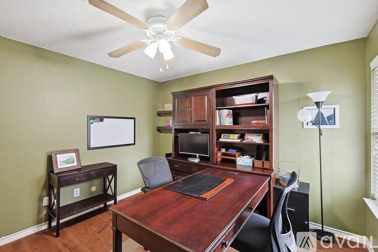 Flower Mound House: 2005 Glory Creek Cir