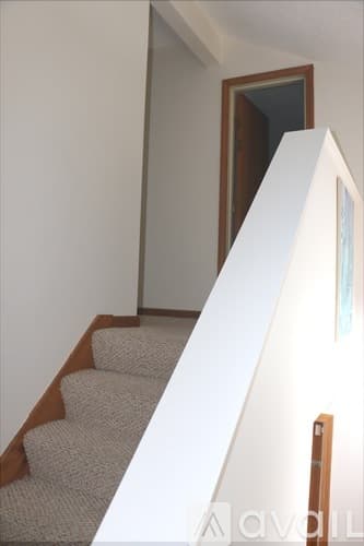 Bristol Condo: 705 Lake Ave