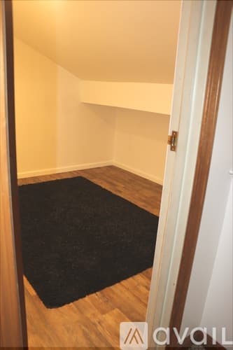 Bristol Condo: 705 Lake Ave