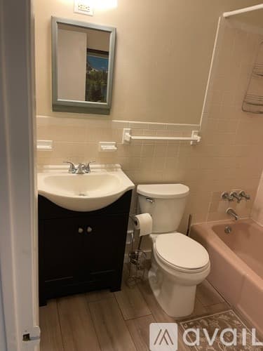 Salem Condo: 8 Lancelot Court