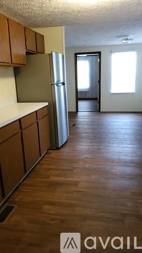 Milledgeville House: 108 Kay Avenue Northeast