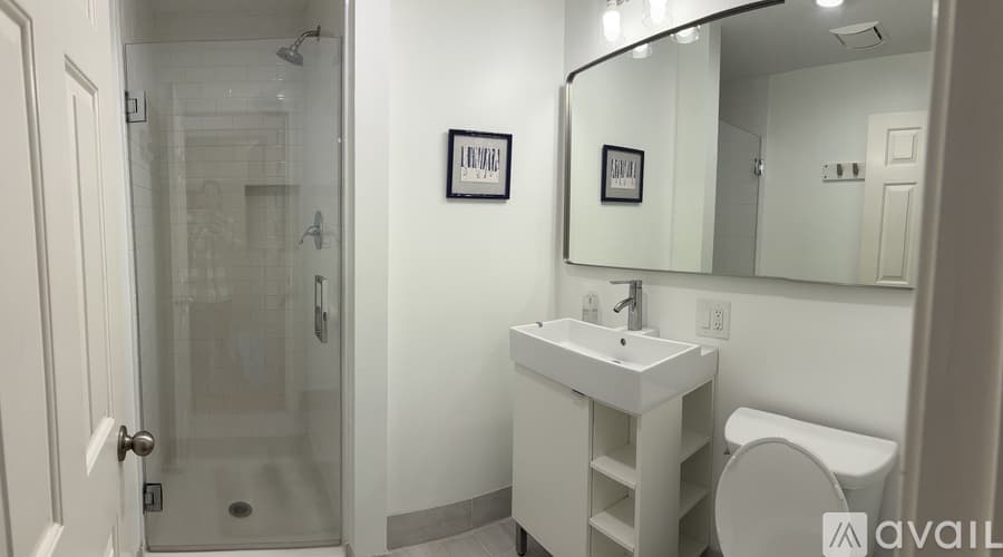 Portland Apartment: 287 Spring St