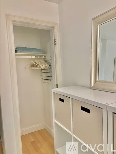 Portland Apartment: 287 Spring St