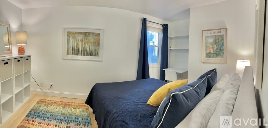 Portland Apartment: 287 Spring St