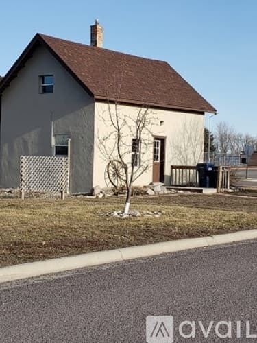Benson House: 519 14th St N