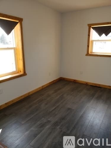 Benson House: 519 14th St N