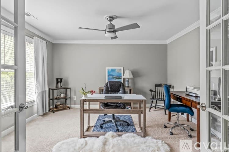 Raleigh House: 8845 Wildwood Links