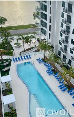 Tampa Apartment: 5498 Bay Center Dr