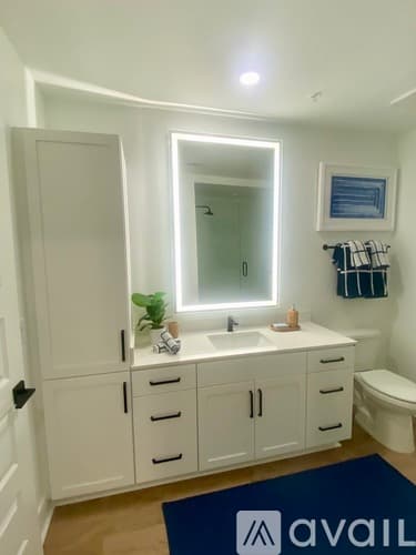 Tampa Apartment: 5498 Bay Center Dr