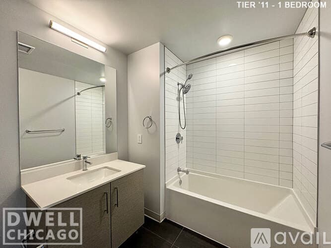Chicago Apartment: 4555 N Sheridan Rd