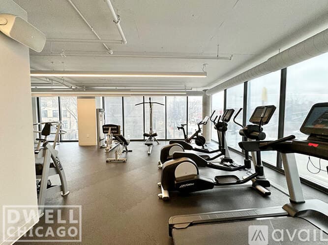 Chicago Apartment: 4555 N Sheridan Rd
