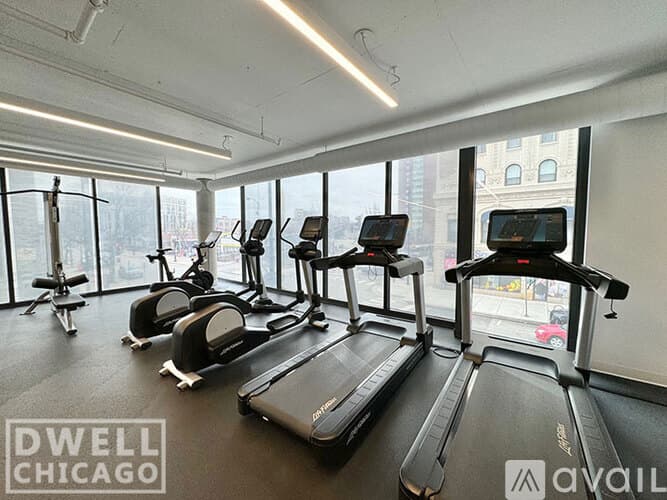 Chicago Apartment: 4555 N Sheridan Rd