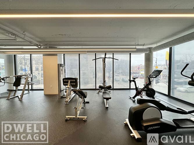 Chicago Apartment: 4555 N Sheridan Rd