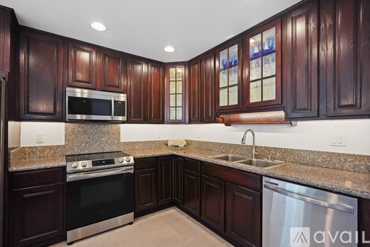 Malibu Condo: 18101 Coastline Drive