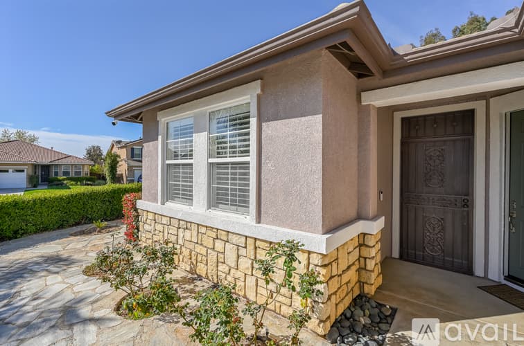 Wildomar House: 35797 Rosedown Lane