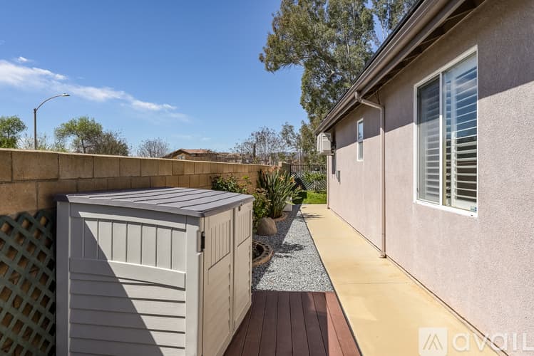 Wildomar House: 35797 Rosedown Lane