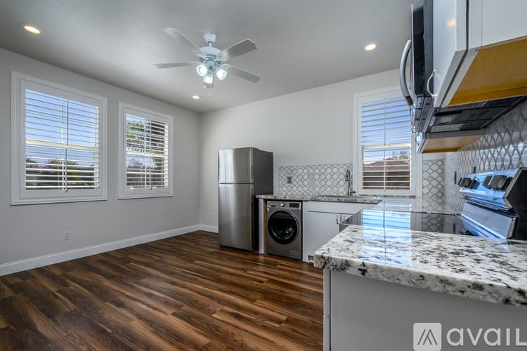 Wildomar House: 35797 Rosedown Lane