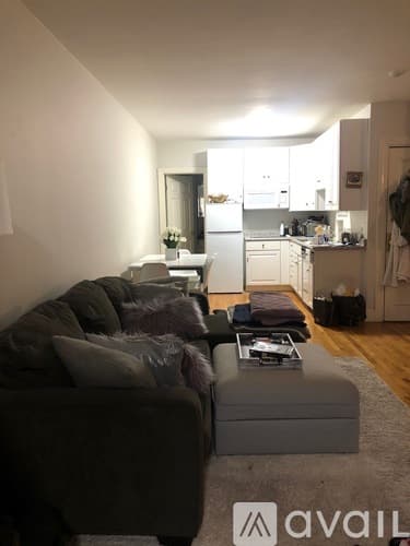 Boston Apartment: 115 Beacon St