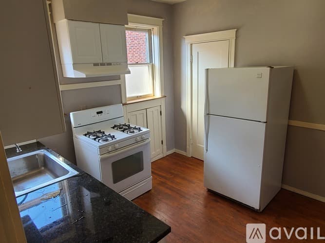 University City Apartment: 808 Pennsylvania Avenue
