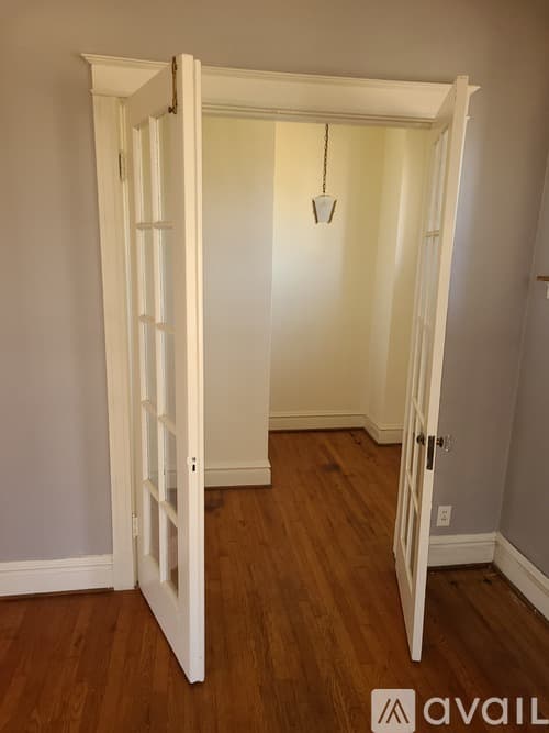 University City Apartment: 808 Pennsylvania Avenue