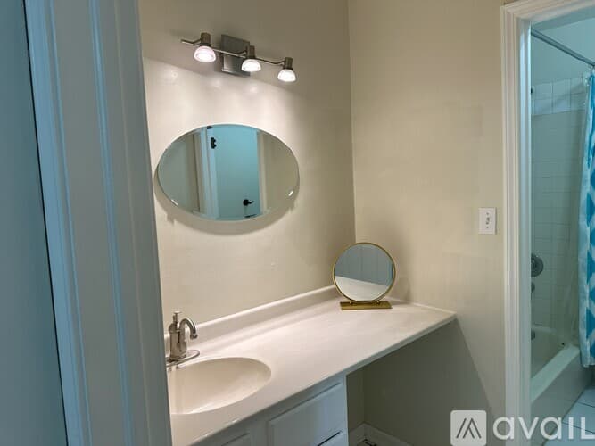 Oswego Condo: 1900 Light Road