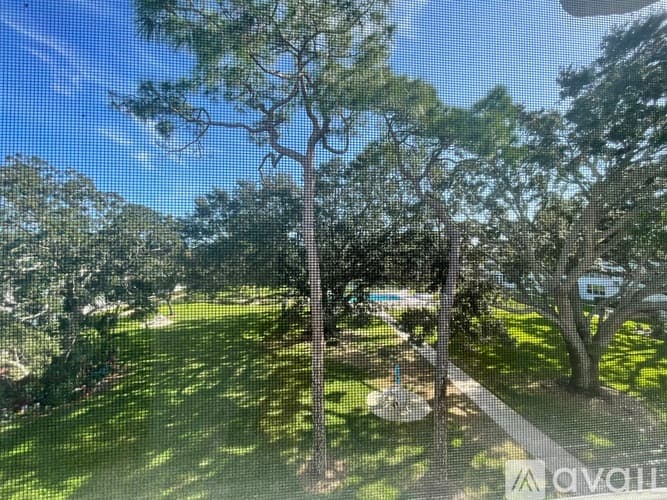 St. Petersburg Condo: 7801 11 Th St N