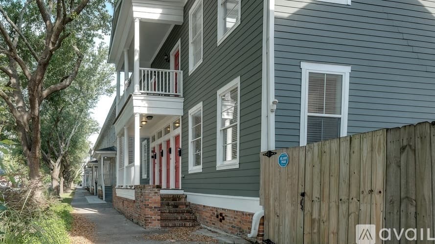 Savannah Condo: East Gwinnett Street