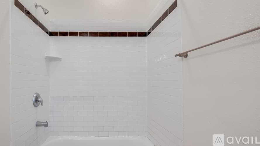 Savannah Condo: East Gwinnett Street