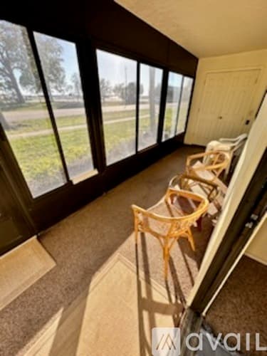 Venice Condo: 401 Airport Avenue East