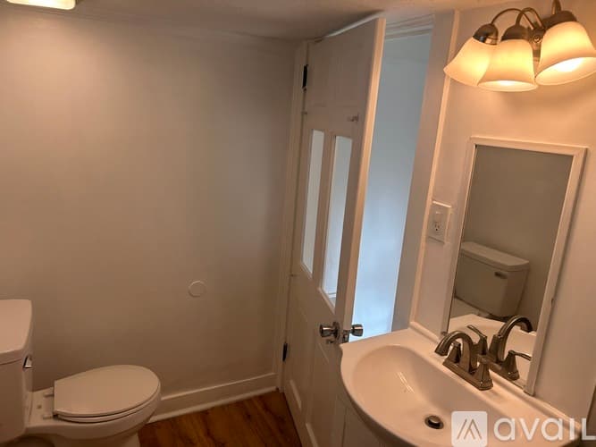 Augusta Apartment: 1313 Wilson Street