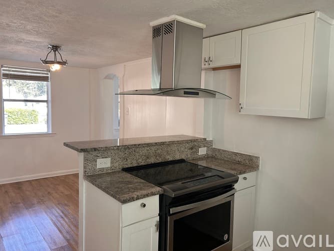 Augusta Apartment: 1313 Wilson Street