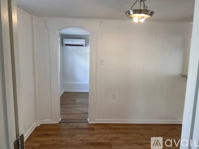 Augusta Apartment: 1313 Wilson Street