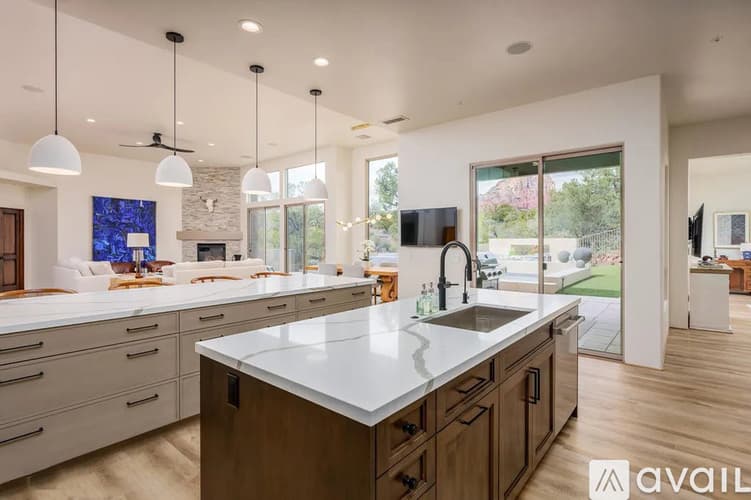 Sedona House: 120 Cll Irena