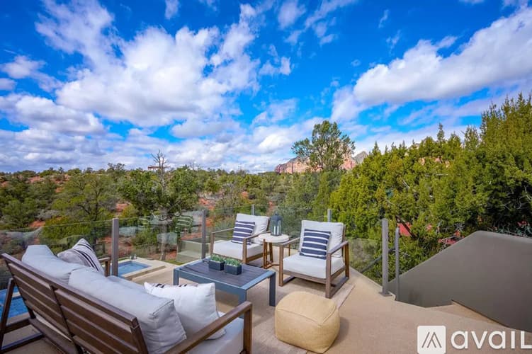 Sedona House: 120 Cll Irena