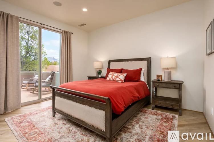 Sedona House: 120 Cll Irena