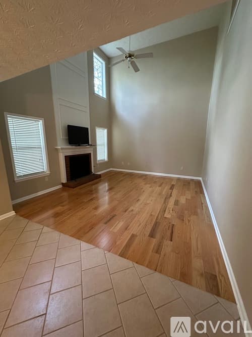 Cumming House: 1655 Berrywood Way