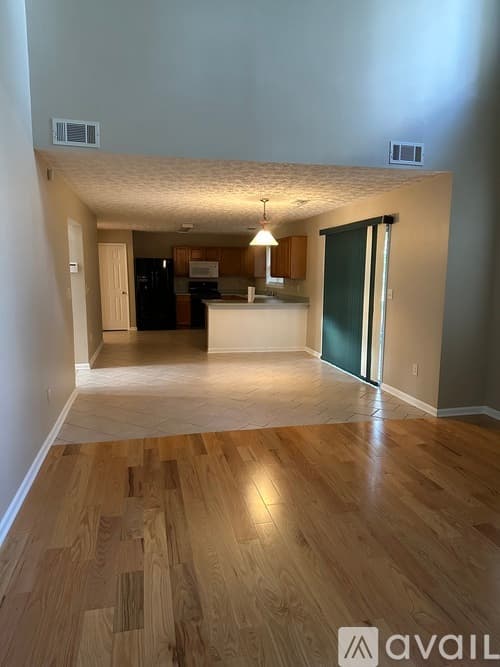 Cumming House: 1655 Berrywood Way