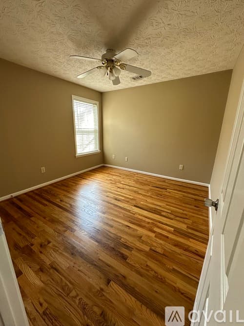 Cumming House: 1655 Berrywood Way