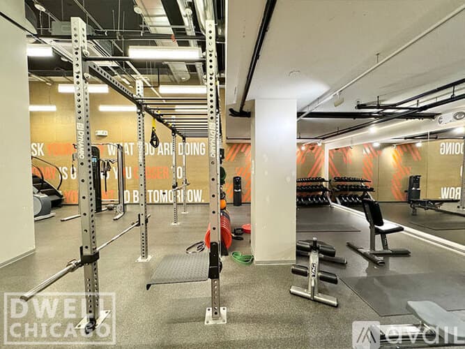 Chicago Apartment: 2625 N Clark St