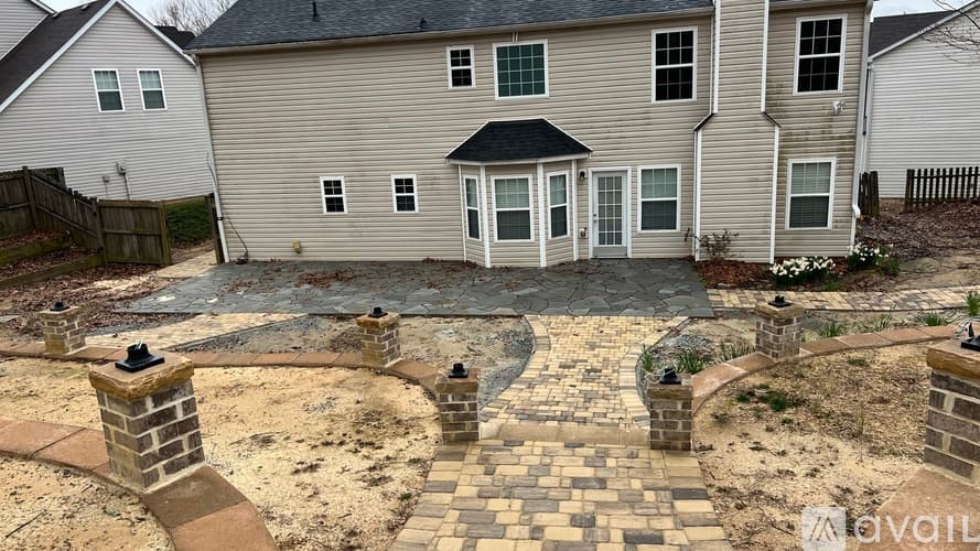 Buford House: 3500 Bogan Mill Rd NE
