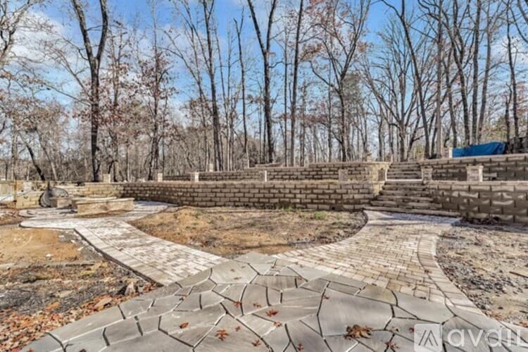 Buford House: 3500 Bogan Mill Rd NE