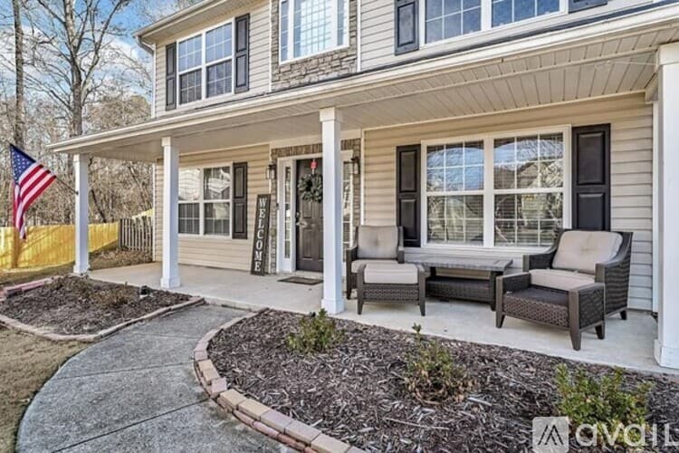 Buford House: 3500 Bogan Mill Rd NE