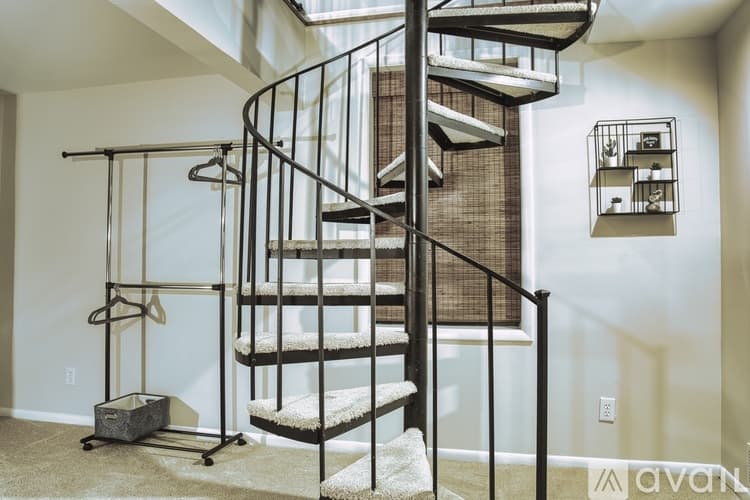Cincinnati Townhome: 2430 Grandview Avenue