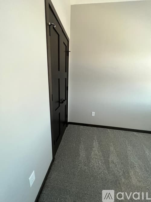 North Mankato Apartment: 2140 Rolling Green Trail