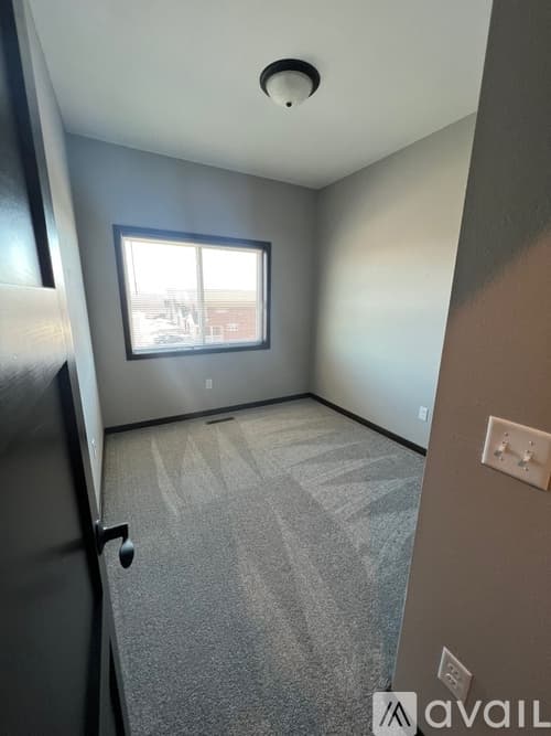 North Mankato Apartment: 2140 Rolling Green Trail