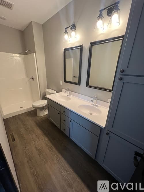 North Mankato Apartment: 2140 Rolling Green Trail