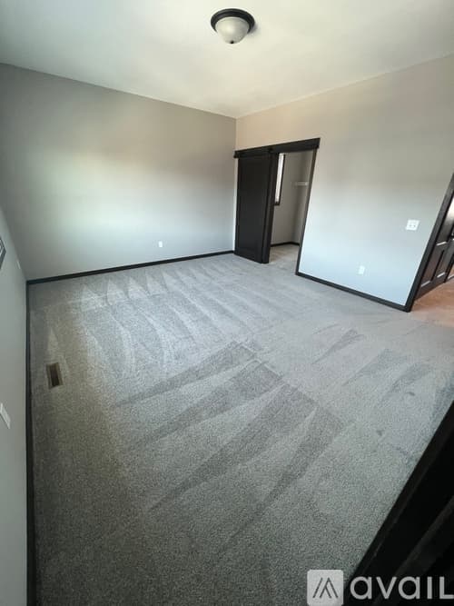 North Mankato Apartment: 2140 Rolling Green Trail