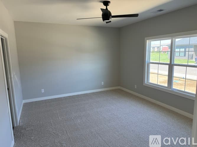 Newburgh Condo: 3755 High Pointe Lane